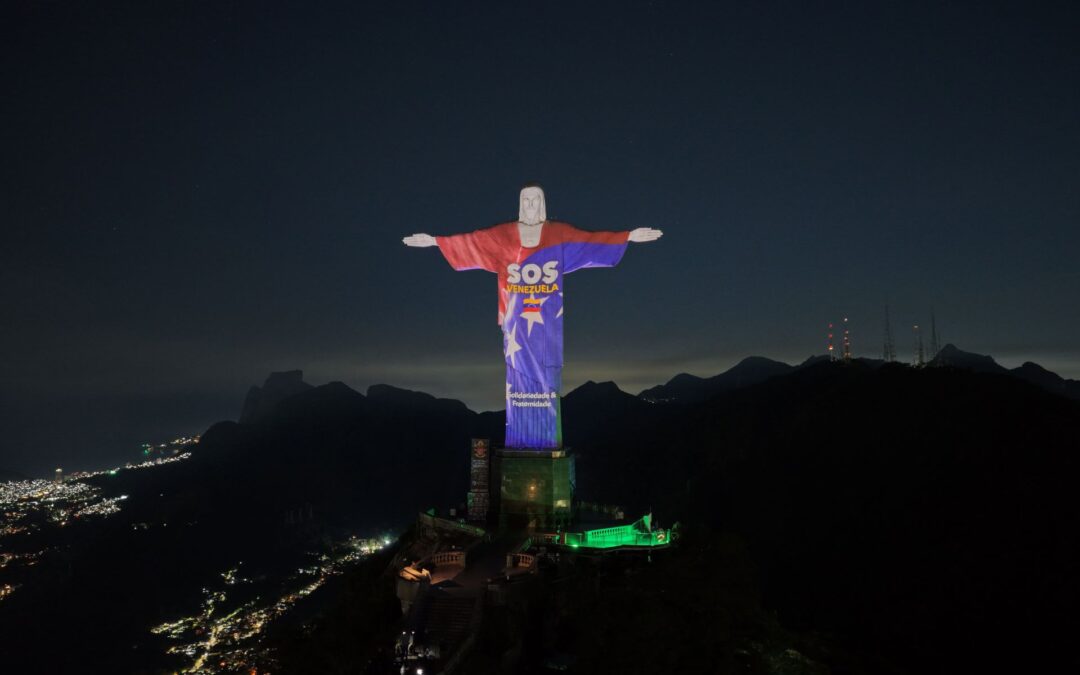 Cristo Redentor abraça os venezuelanos